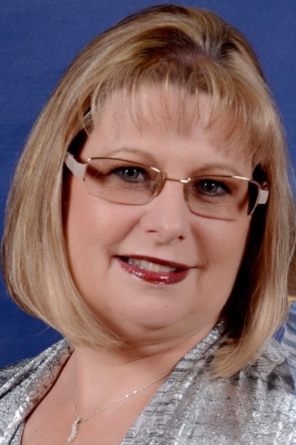 Cruise Brothers Travel Agent Donna McClelland